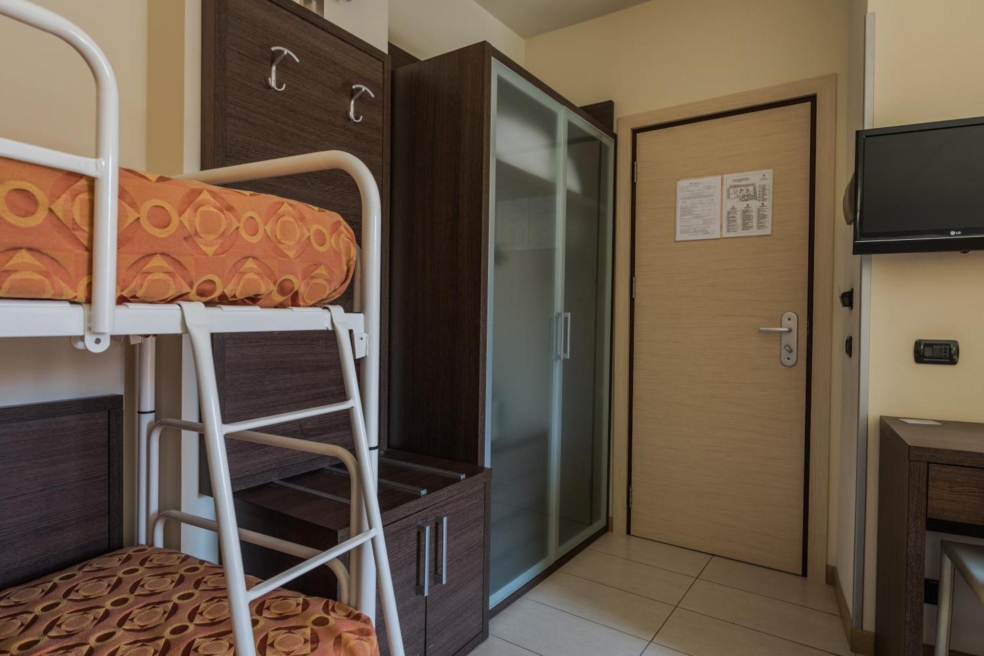 Hotel Taormina Σαν Μπενεντέτο ντελ Τρόντο Δωμάτιο φωτογραφία