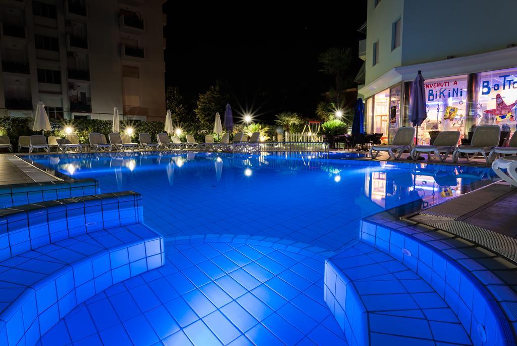 Hotel Taormina Σαν Μπενεντέτο ντελ Τρόντο Εξωτερικό φωτογραφία