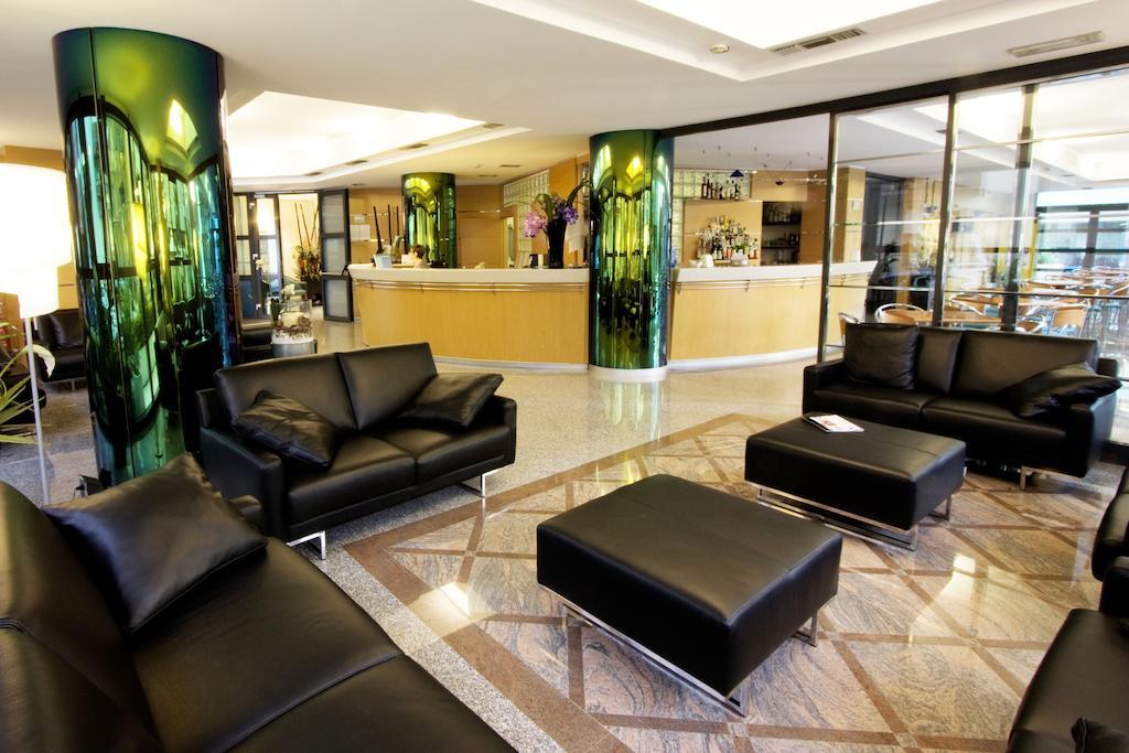 Hotel Taormina Σαν Μπενεντέτο ντελ Τρόντο Εξωτερικό φωτογραφία